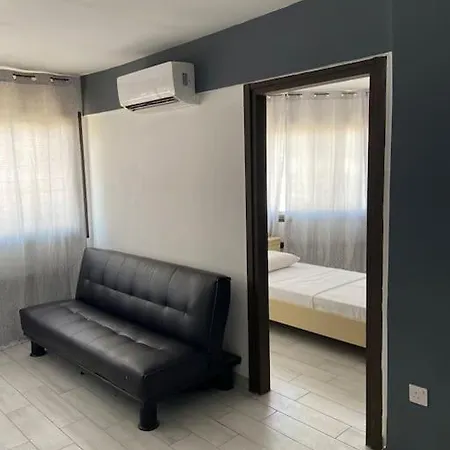 Paradise Homes 16 *